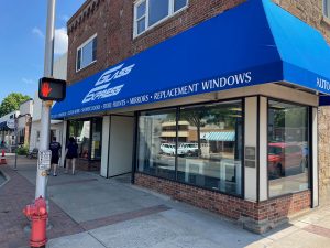 Awning company near River Falls, WI