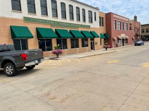 Awnings near Faribault, MN